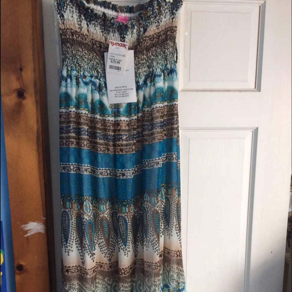 Strapless abstract patterned dress, new with tags